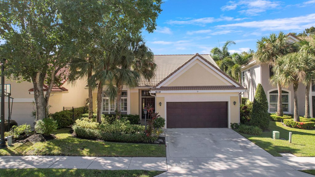 Photo of 101 Princewood Lane, Palm Beach Gardens, FL 33410 (MLS # R11063078)