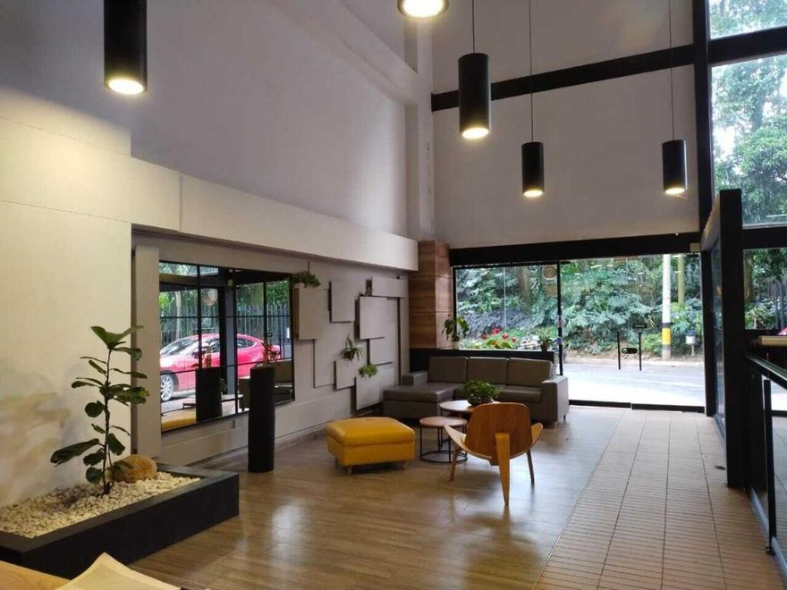 The property has excellent lighting and a favorable orientation towards the west in the morning, especially on the balcony. An ideal place to enjoy a comfortable and active lifestyle.
Also this property offers a wide range of amenities including 2 swimming pools for adults and 1 for children, a clubhouse with daycare, event room, gym, coworking, and a beautiful forest with beach volleyball court, golf, theater, micro soccer and two jacuzzis. Each tower has a social lounge, outdoor and indoor gym, as well as a gym, steam room, solarium and social lounge on the top floor.