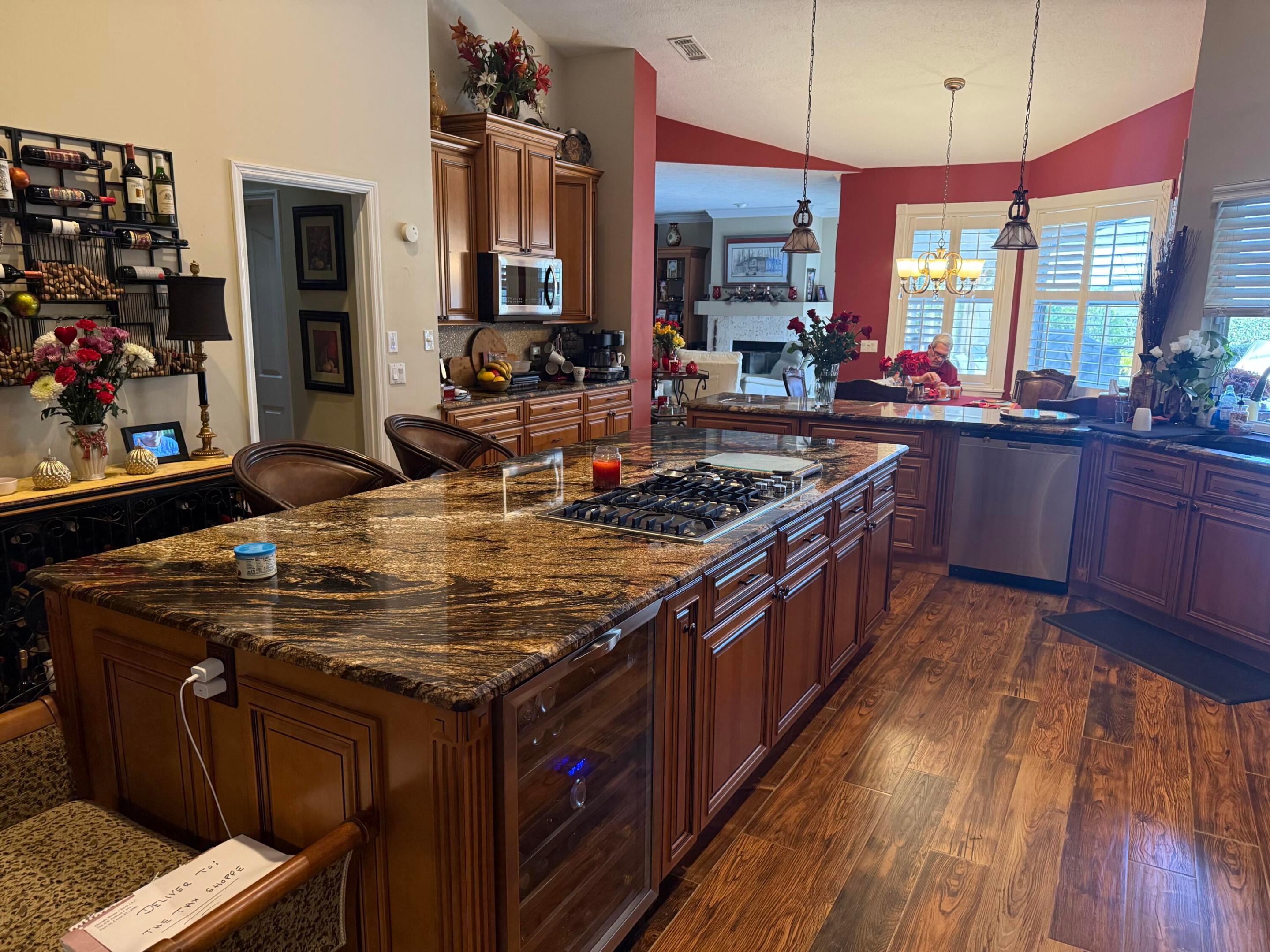 COUNTRY CLUB ESTATES PARCEL 8 PHASE 2 - Residential