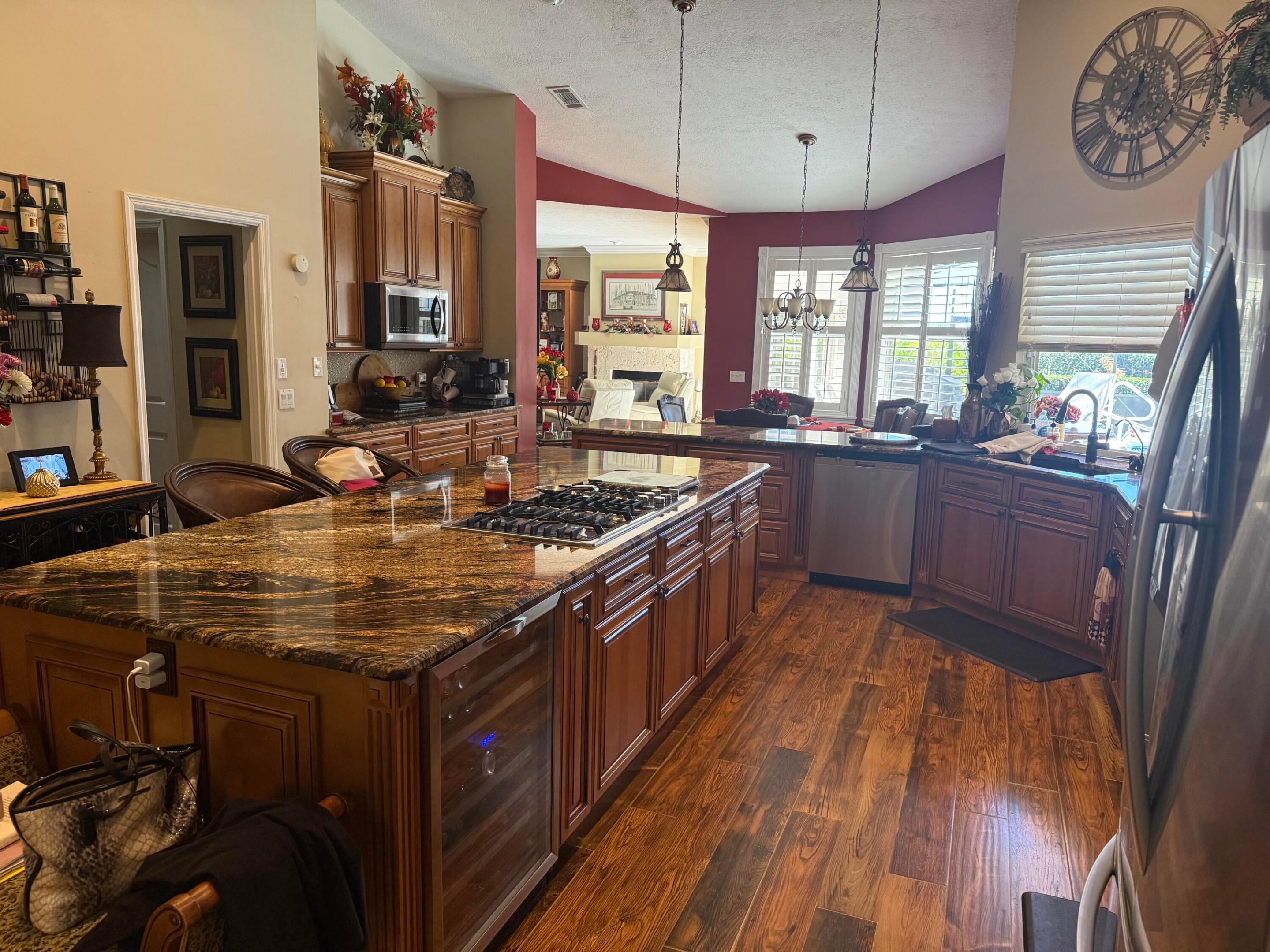 COUNTRY CLUB ESTATES PARCEL 8 PHASE 2 - Residential