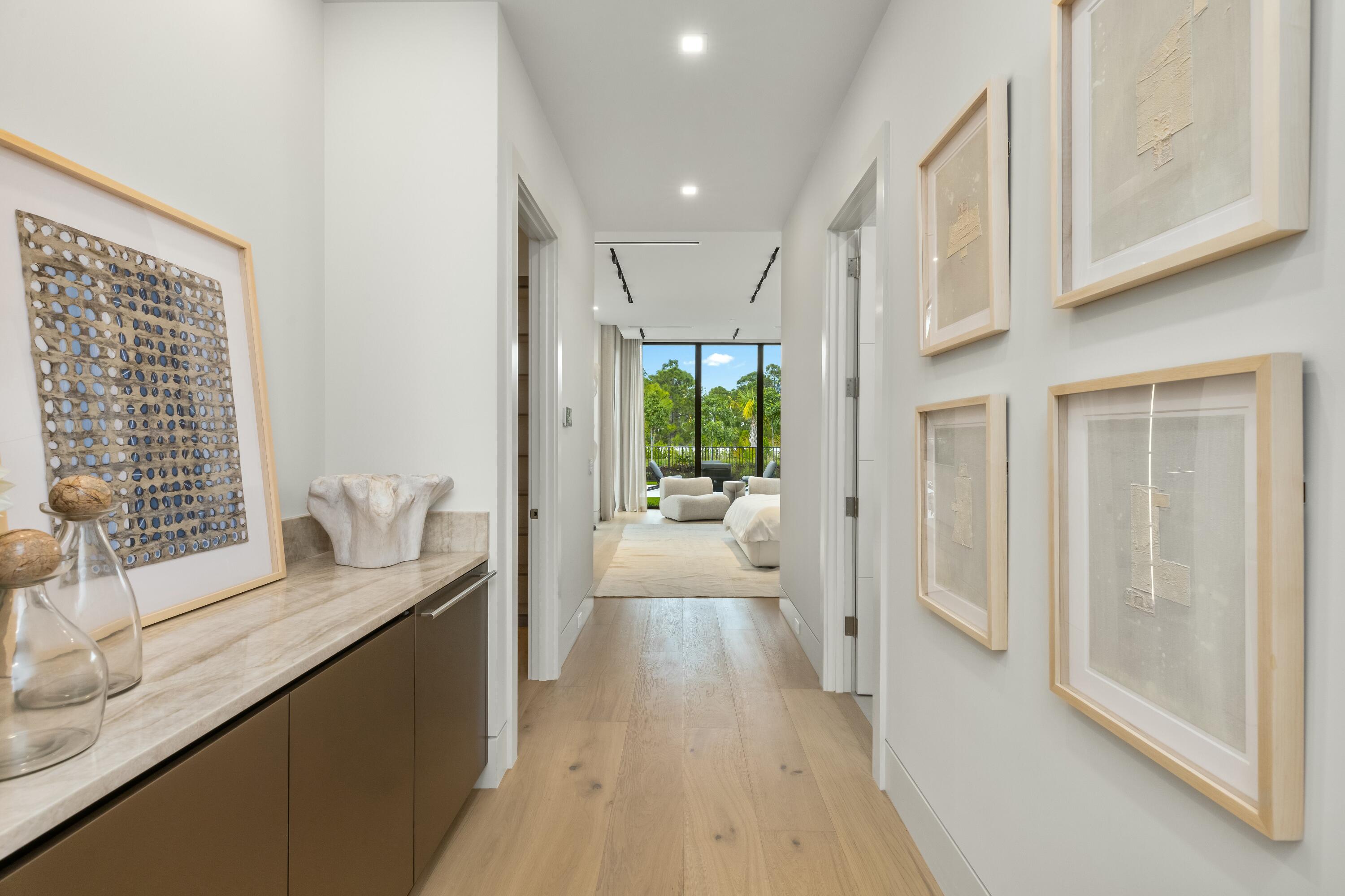 PANTHER NATIONAL AT AVENIR POD - Residential