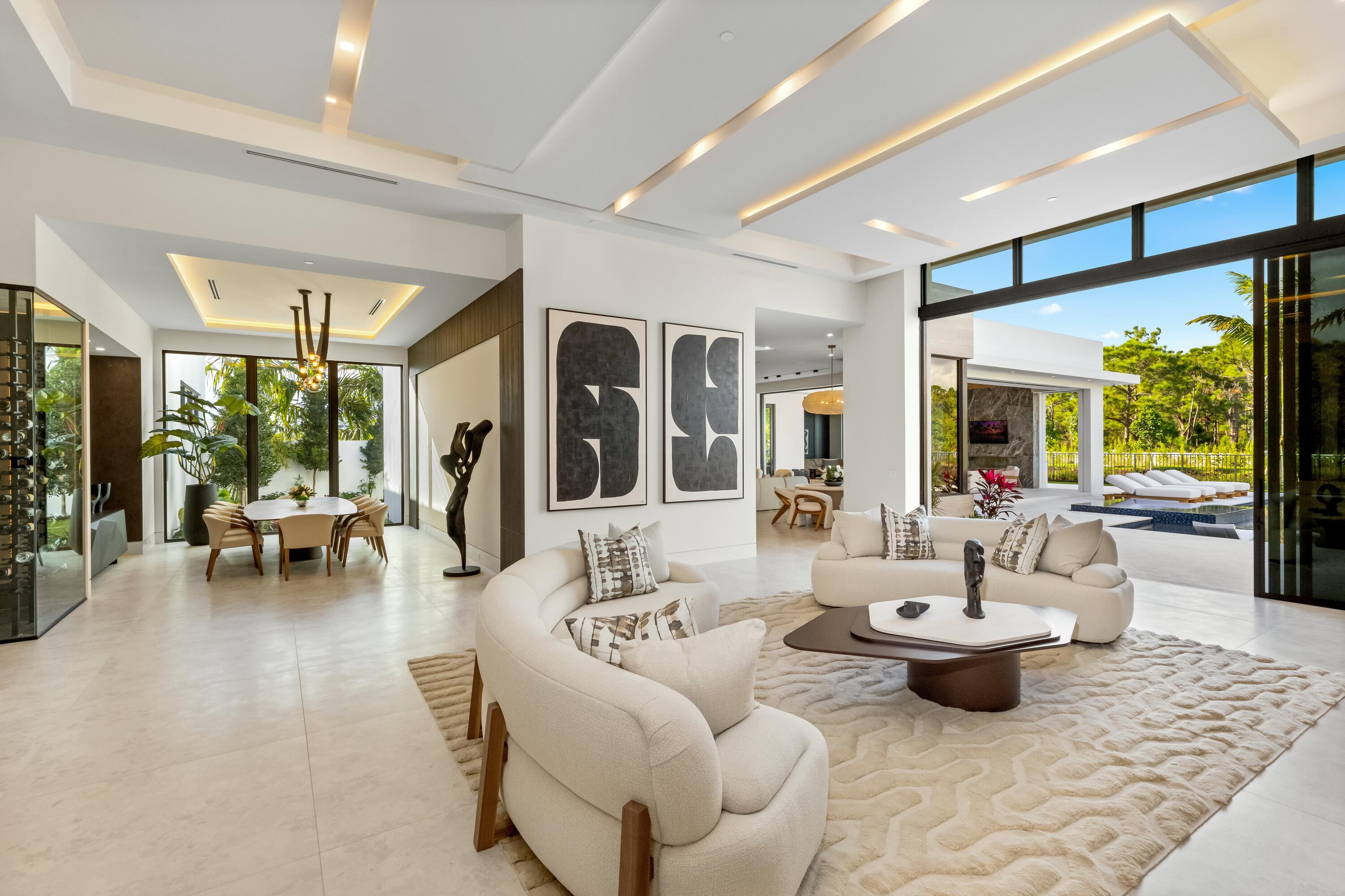 PANTHER NATIONAL AT AVENIR POD - Residential