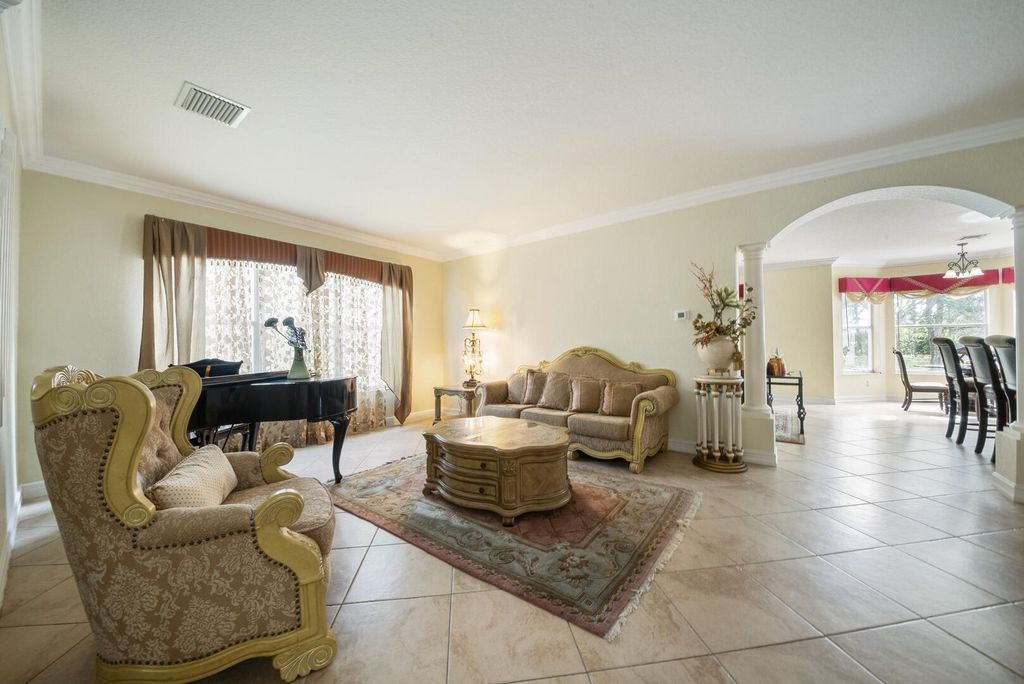Photo of 8273 Emerald Winds Circle, Boynton Beach, FL 33473 (MLS # R11106818)