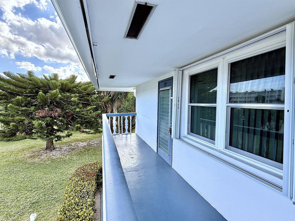 Photo of 97 Harwood I, Deerfield Beach, FL 33442 (MLS # R11146875)