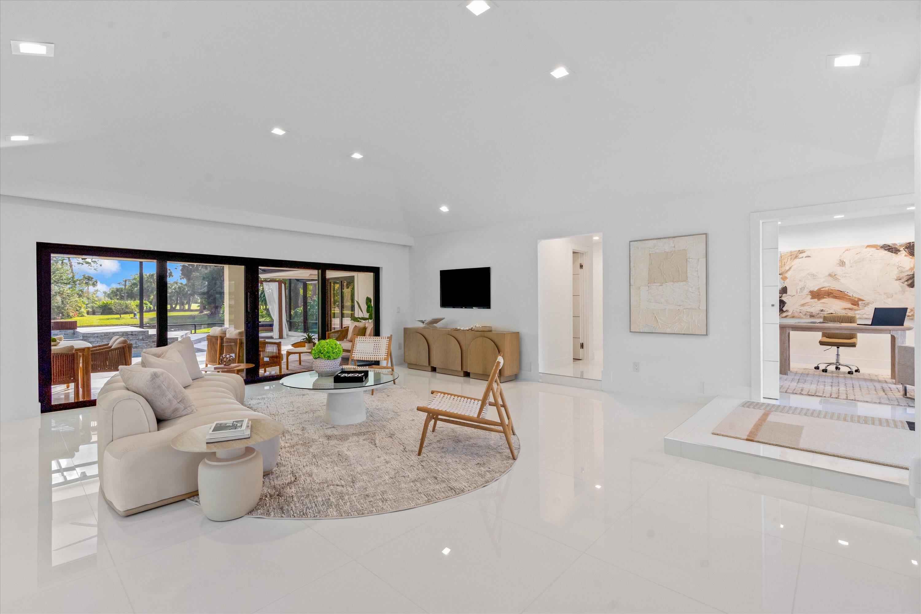 1648 Breakers West Boulevard