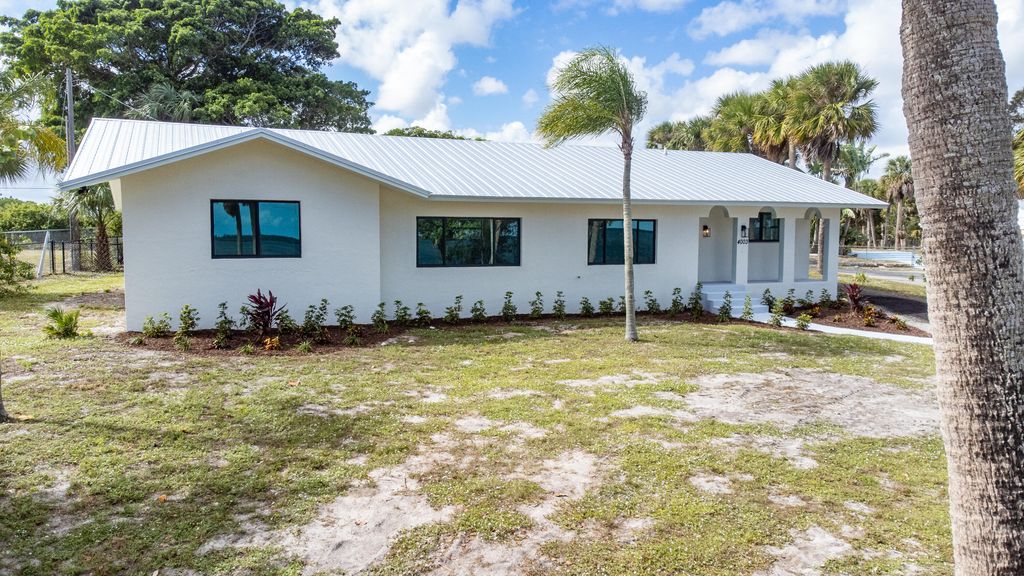 Photo of 4003 S Indian River Drive, Fort Pierce, FL 34982 (MLS # R11151056)