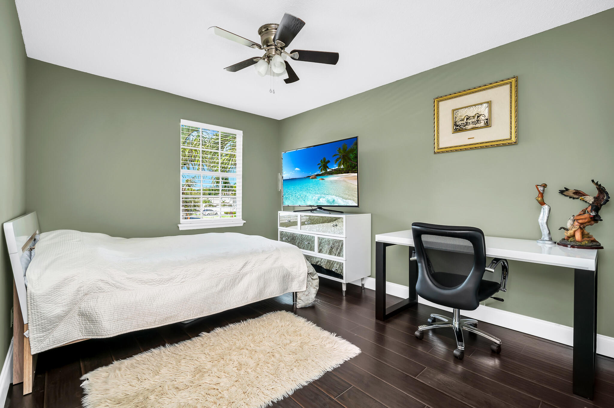 GATEWAY PALMS - Residential