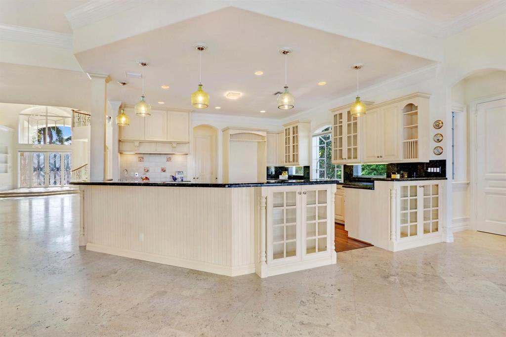 RIVERSIDE - Residential