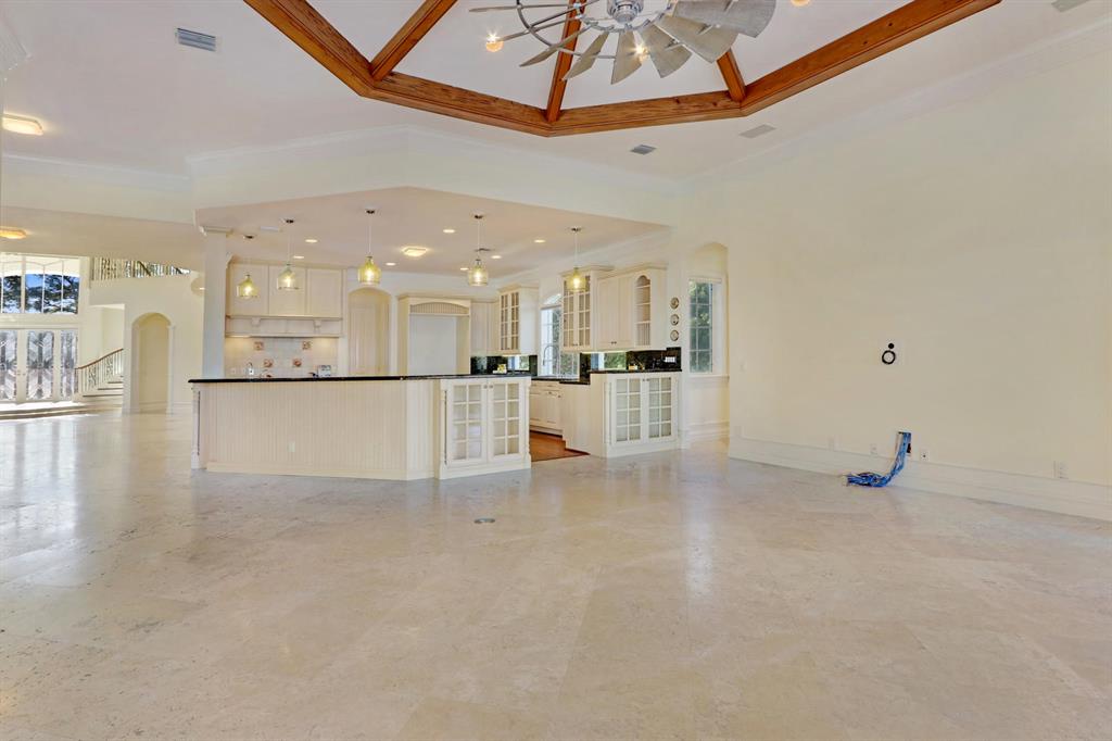 RIVERSIDE - Residential