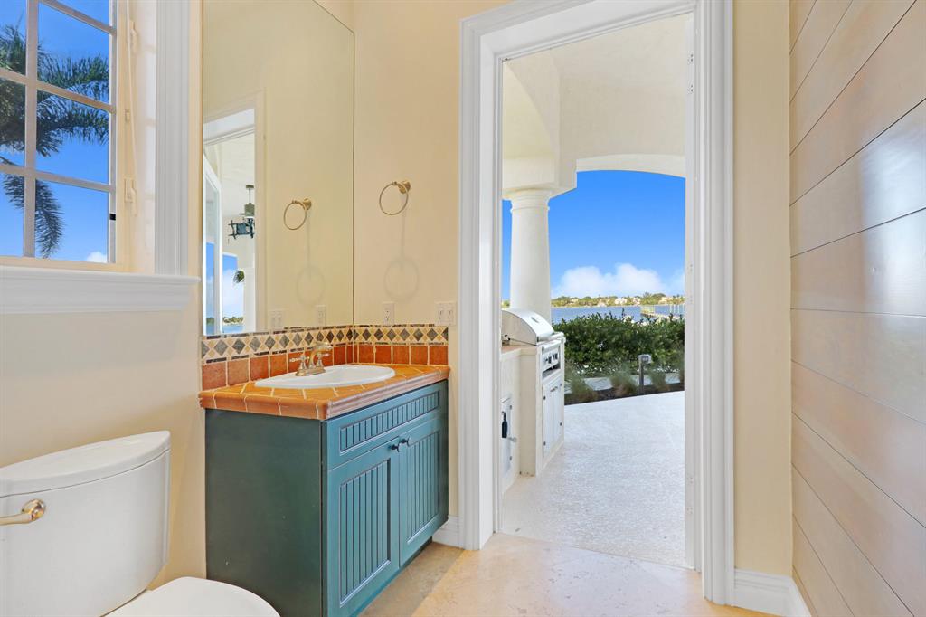 RIVERSIDE - Residential