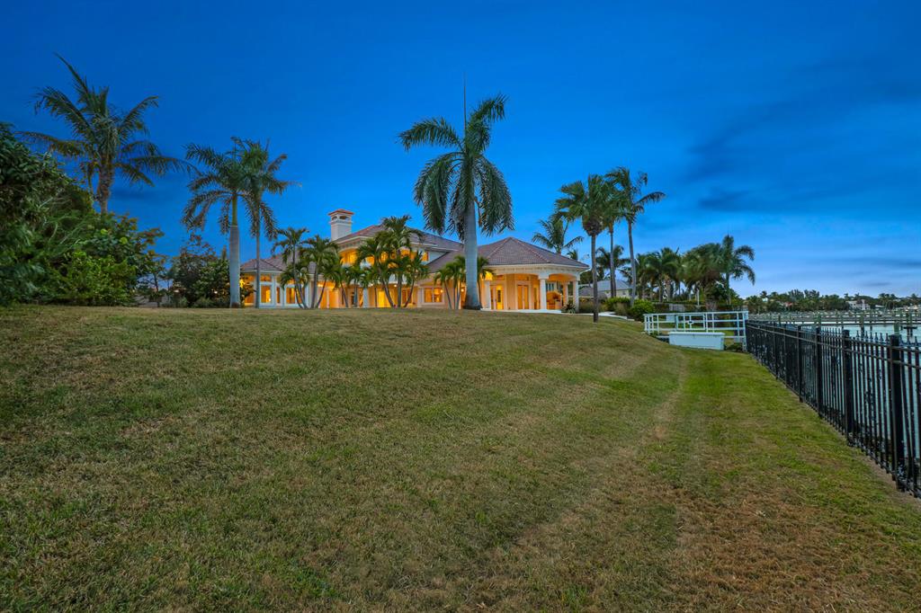 RIVERSIDE - Residential