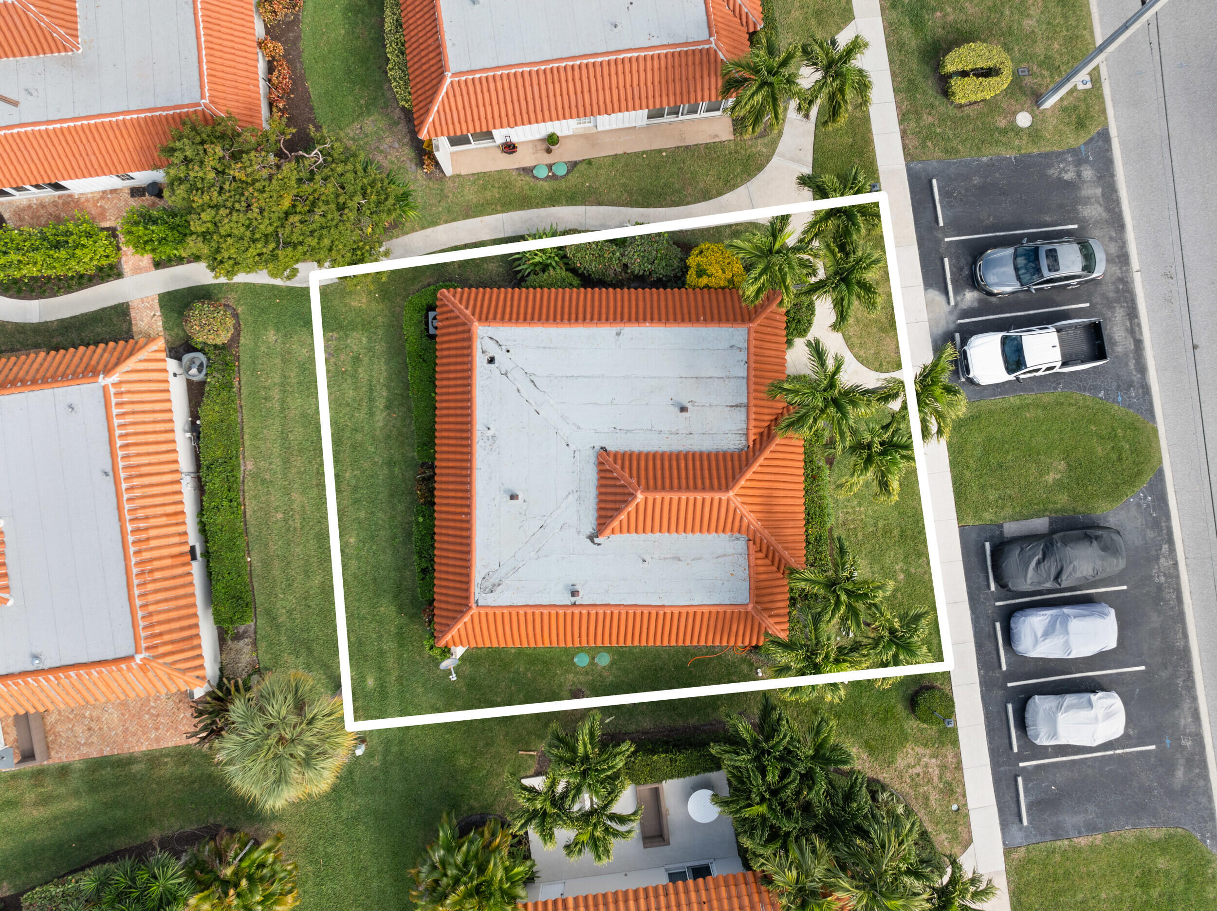 POINT MANALAPAN COTTAGE COLONY - Residential