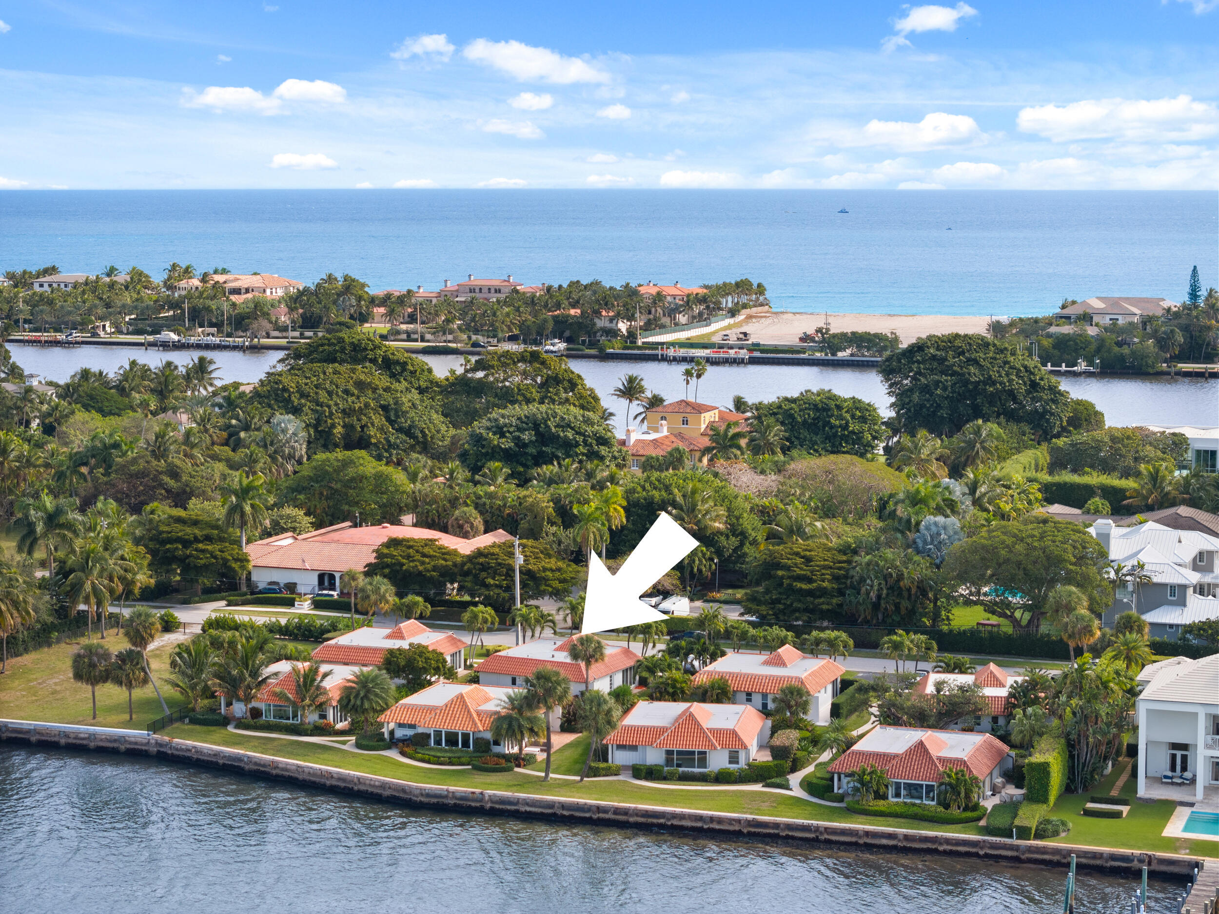 POINT MANALAPAN COTTAGE COLONY - Residential