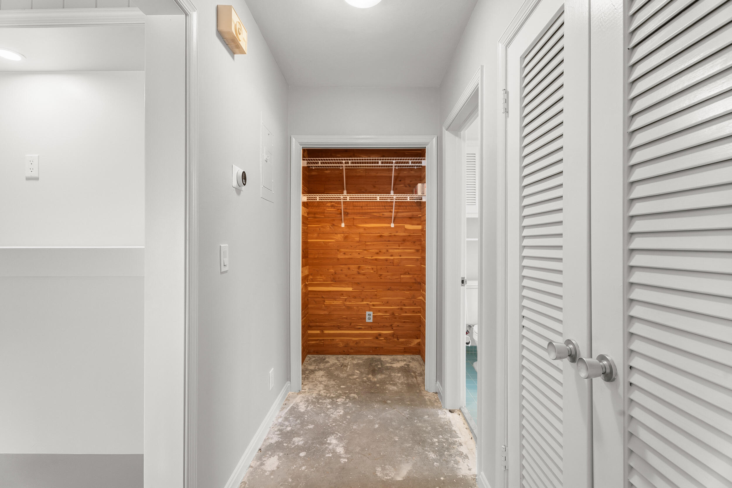 POINT MANALAPAN COTTAGE COLONY - Residential