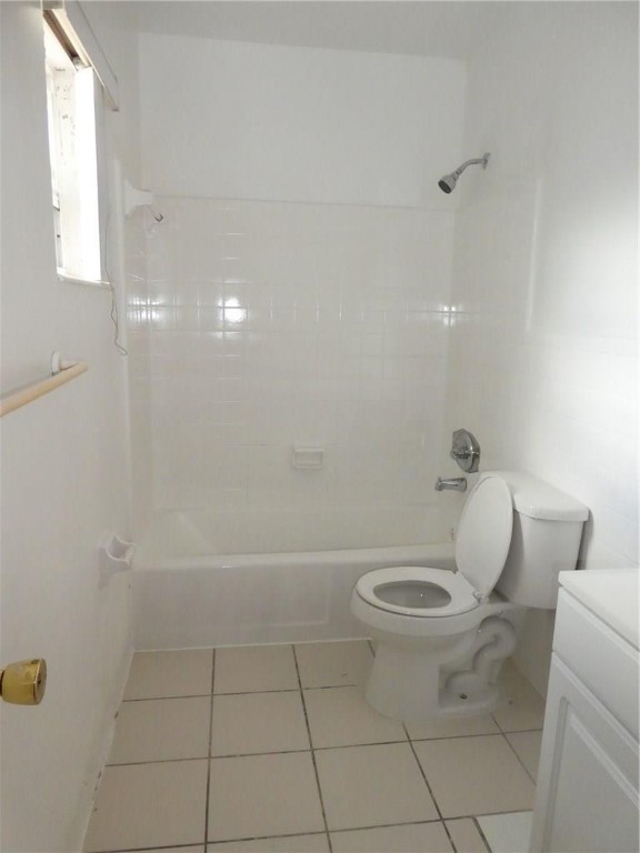 LAUDERDALE LAKES EAST GAT - Residential