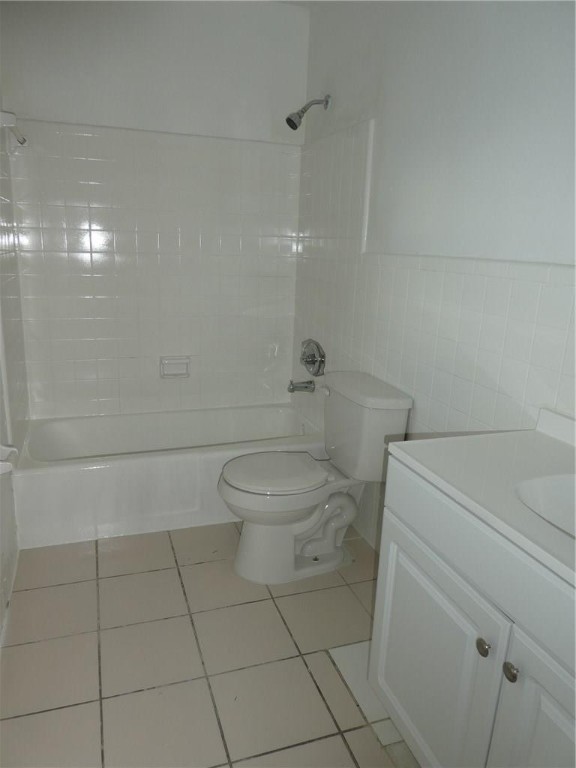 LAUDERDALE LAKES EAST GAT - Residential