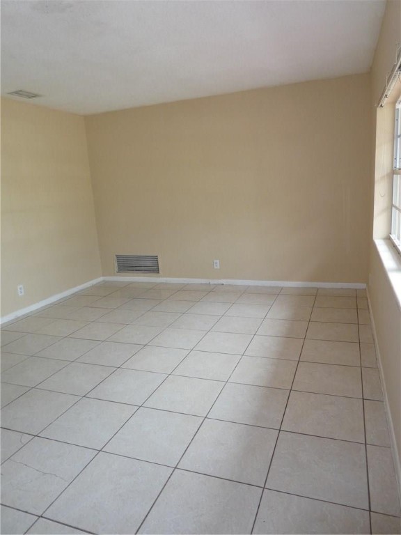 LAUDERDALE LAKES EAST GAT - Residential