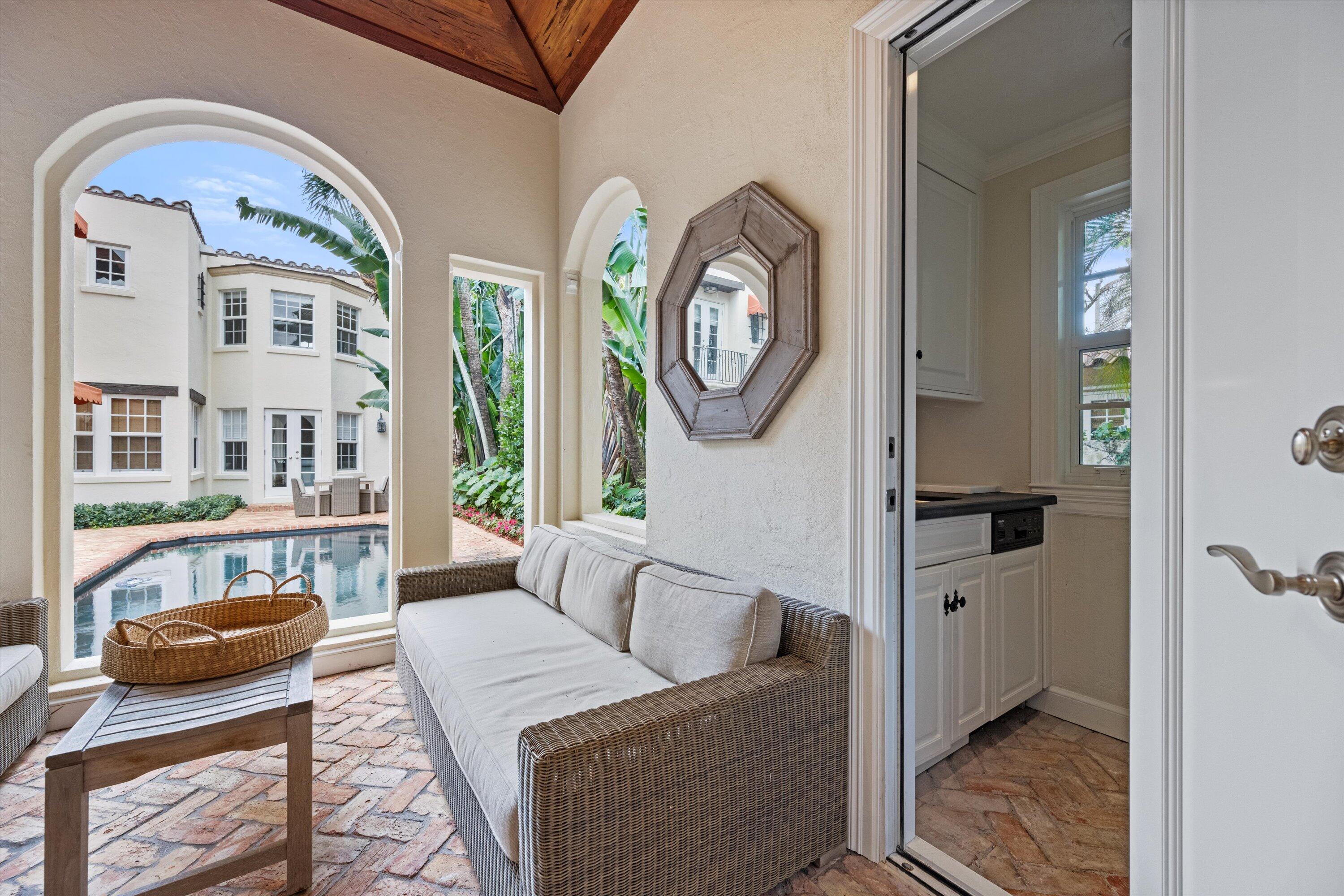 ARAVALE - Residential