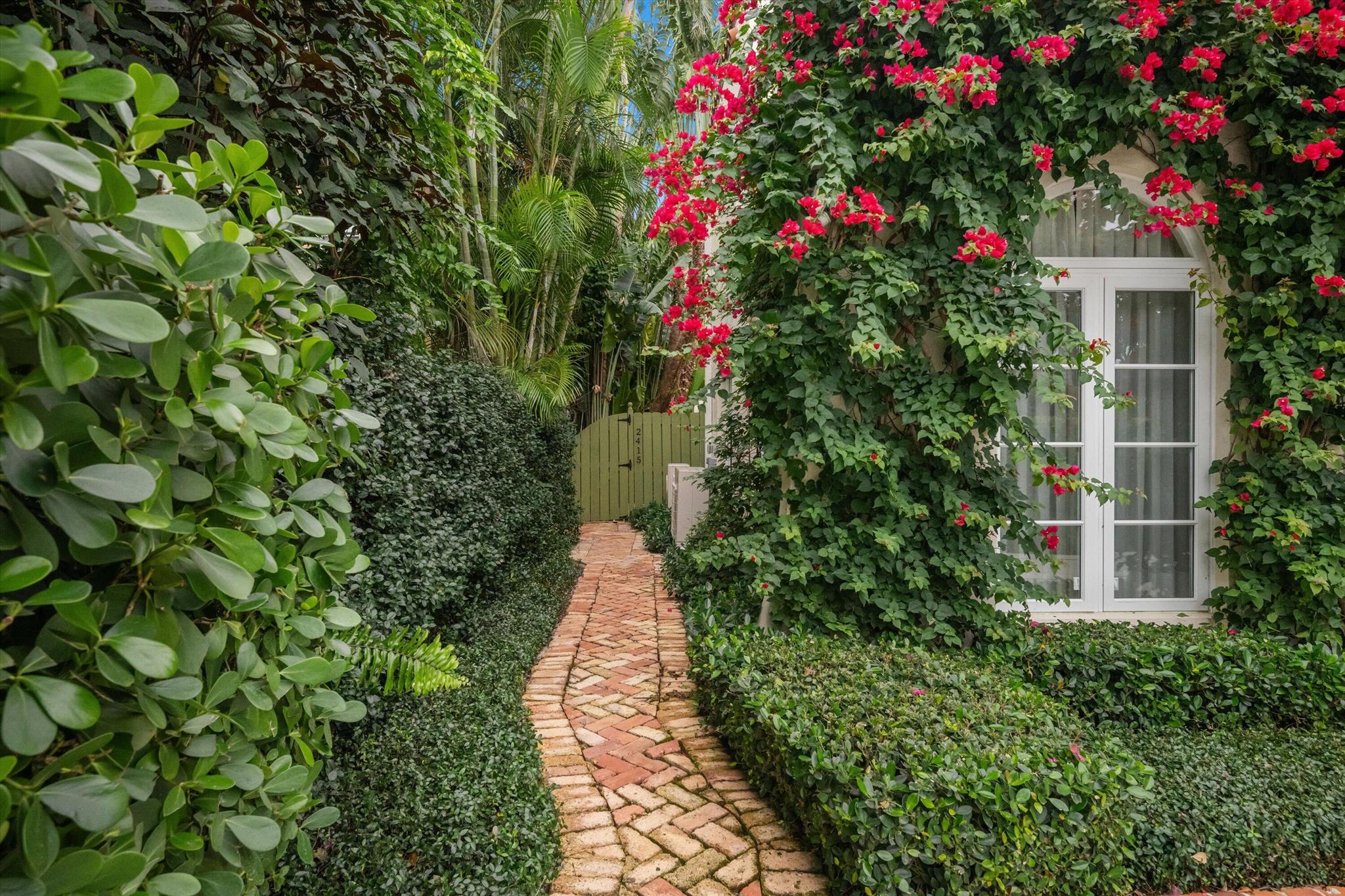 ARAVALE - Residential