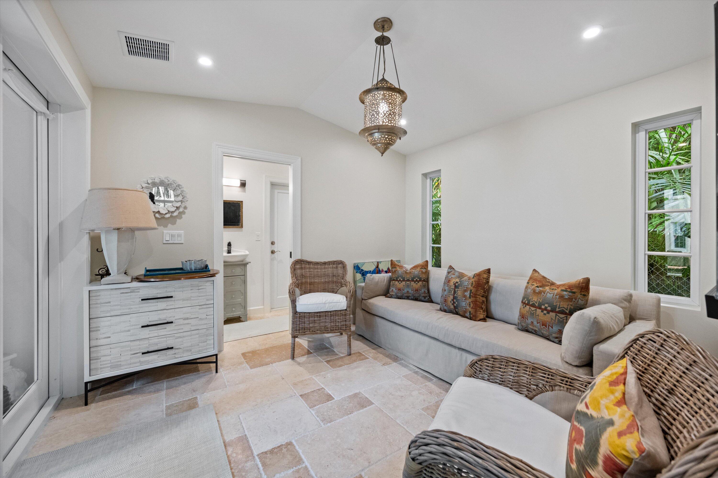 ARAVALE - Residential