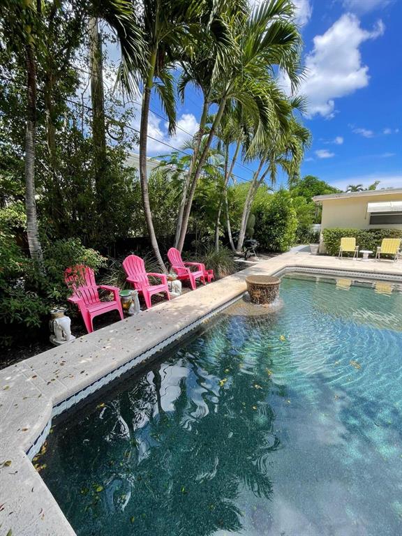 EDGEWATER - Residential