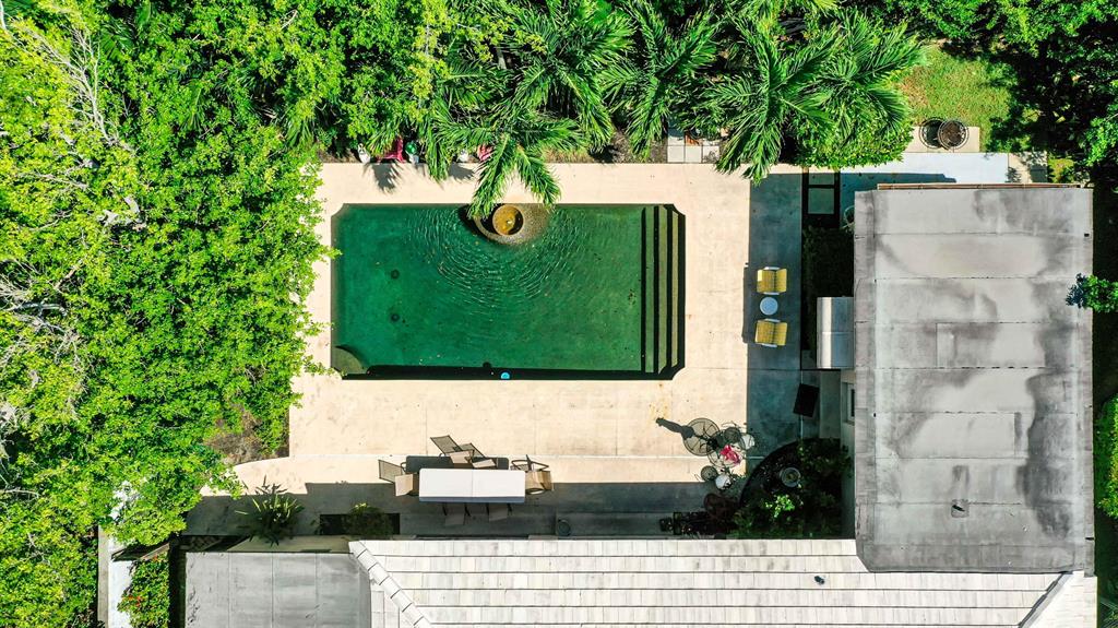 EDGEWATER - Residential