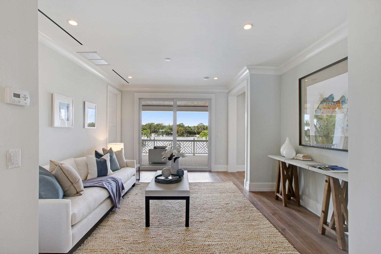 Rivercrest - Residential