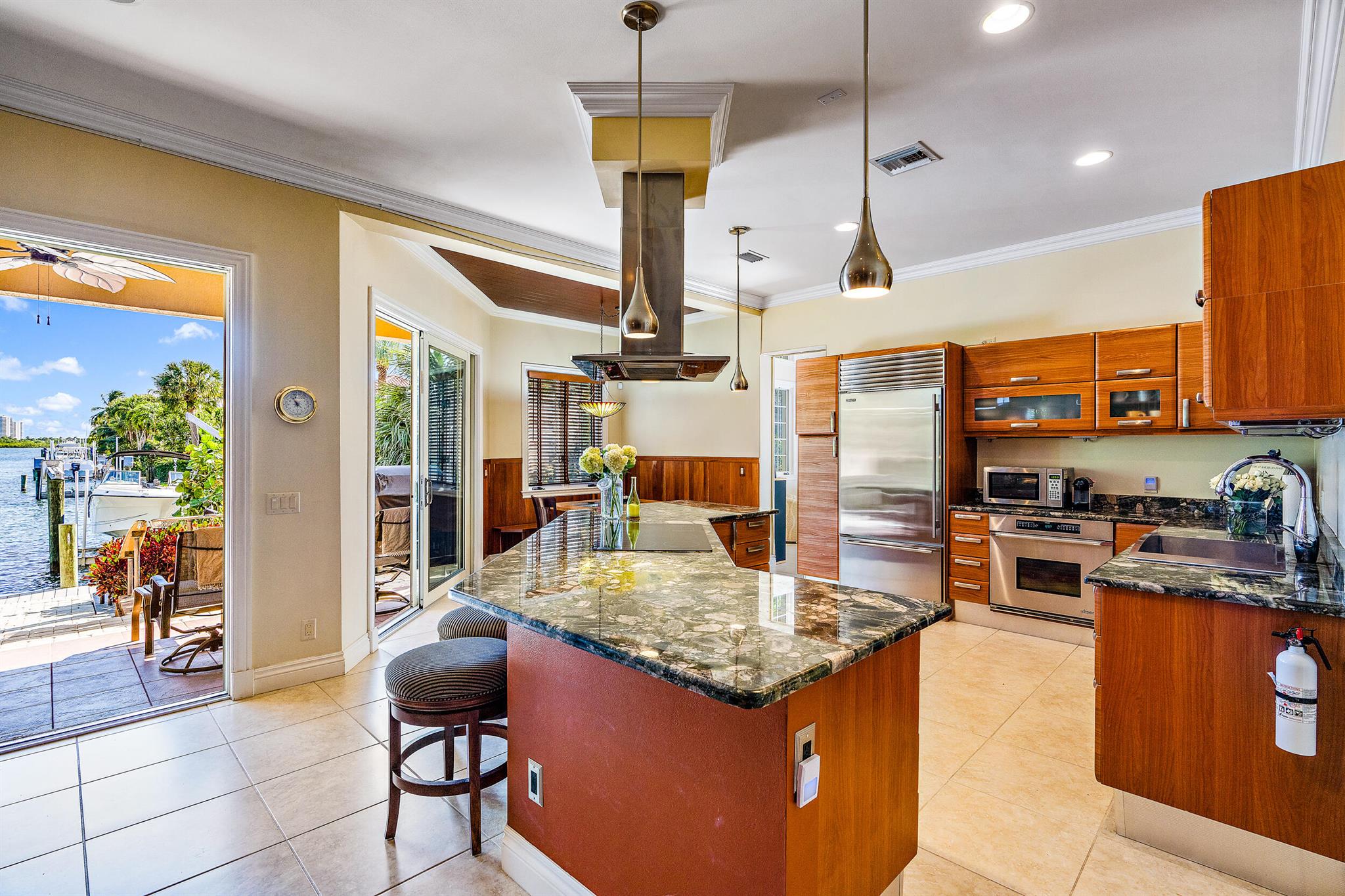 PALM BEACH LAKE WORTH EST - Residential