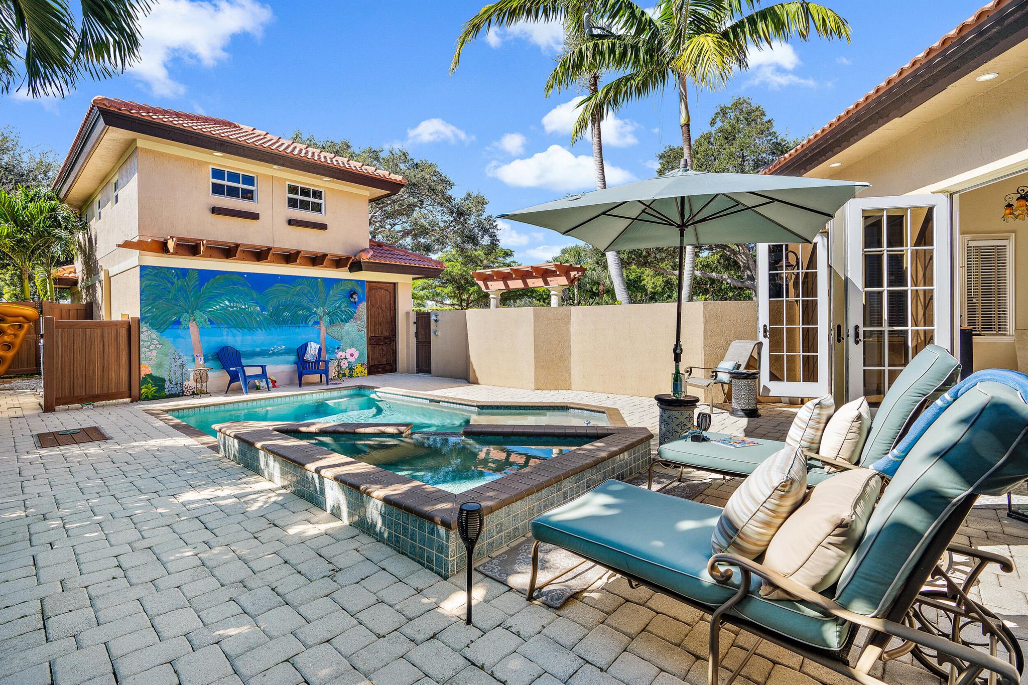 PALM BEACH LAKE WORTH EST - Residential