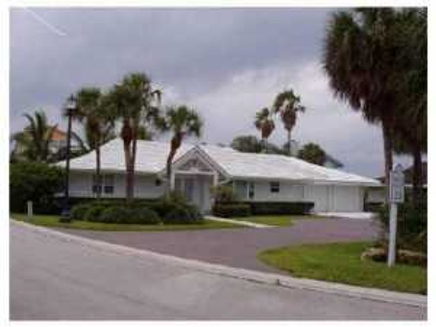 Beach area getaway in gated community.  Furnished turnkey.  Queen beds in all bedrooms.  Tv's in two beds and large screen35'' tv in living room.  This is a great home close to the beach and all the action in Jupiter.  Trucks ok must be garaged. Internet and basic cable provided. Owner pays electric up to 100/month.  Total rent paid upfront. owner to retain use of one garage for personal belongings.