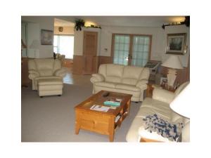 XANADU BY THE SEA - Residential Lease