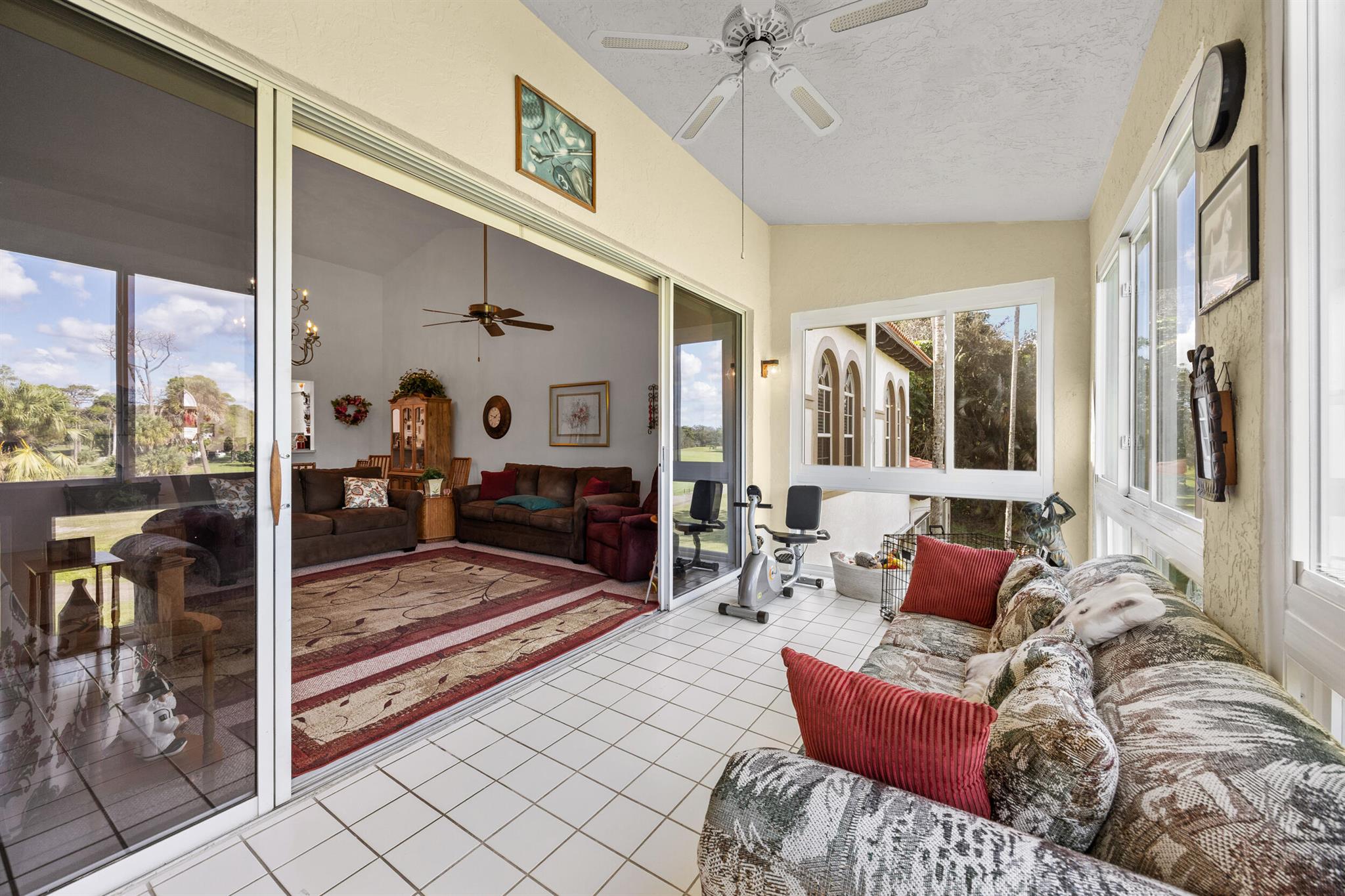 ST ANDREWS GLEN CONDO - Residential