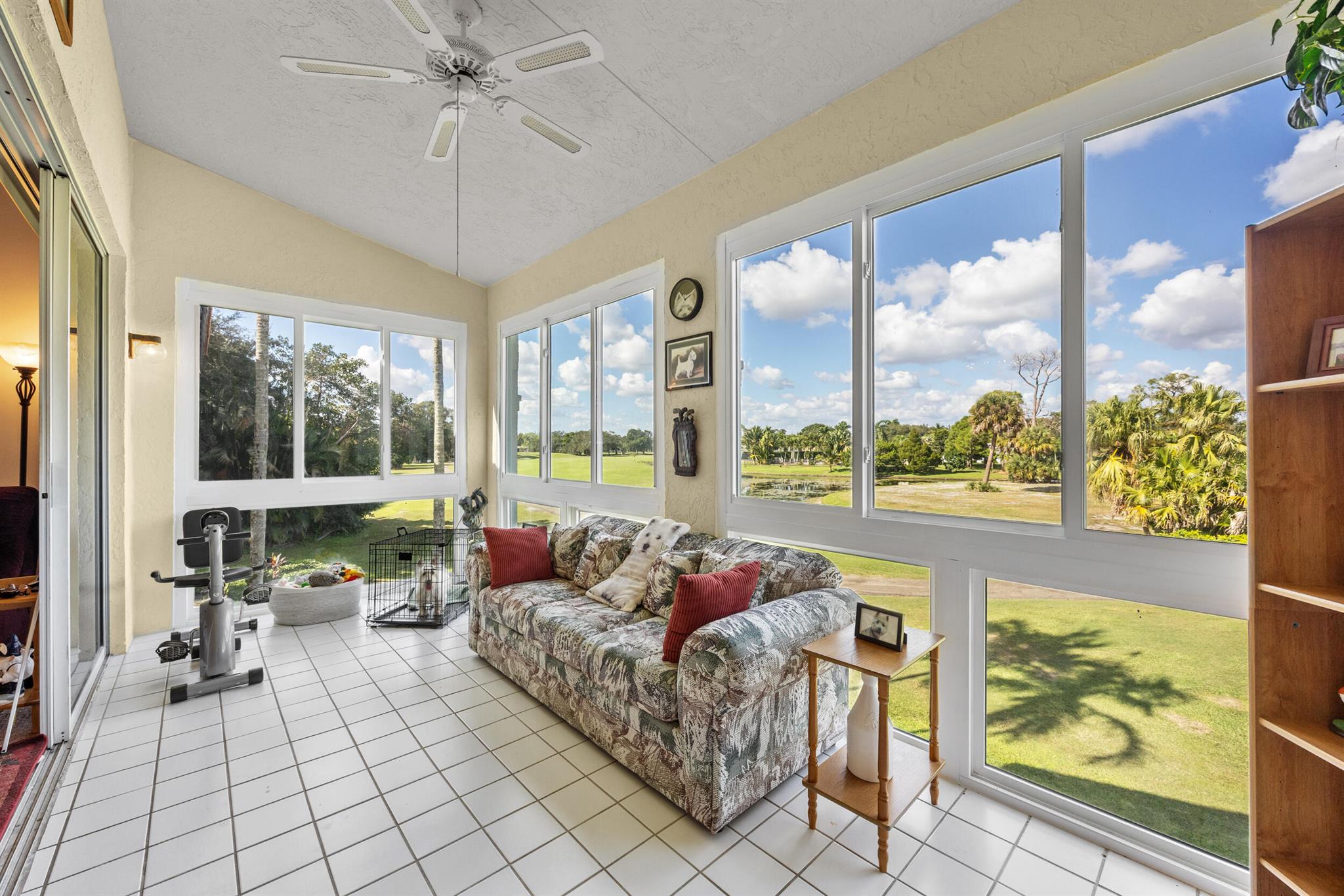 ST ANDREWS GLEN CONDO - Residential