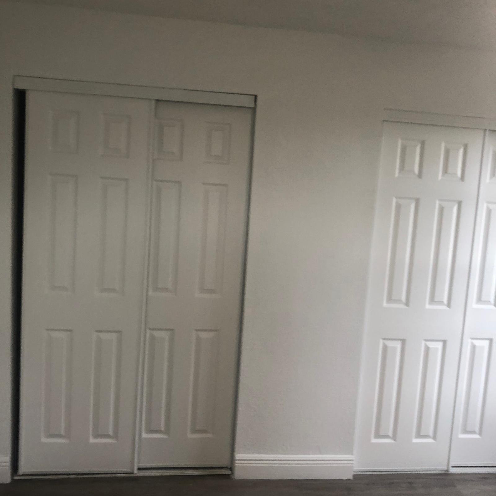 BROOKFIELD SQUARE CONDO - Residential Lease