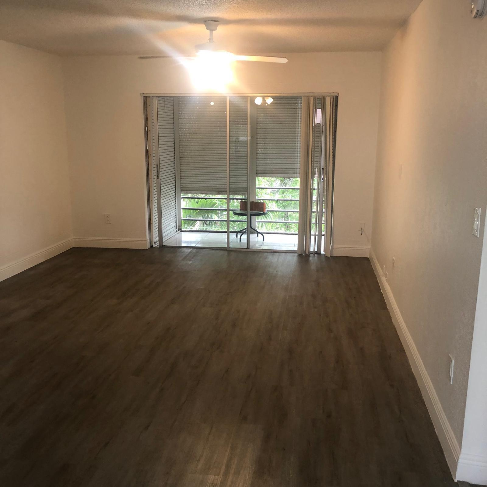 BROOKFIELD SQUARE CONDO - Residential Lease