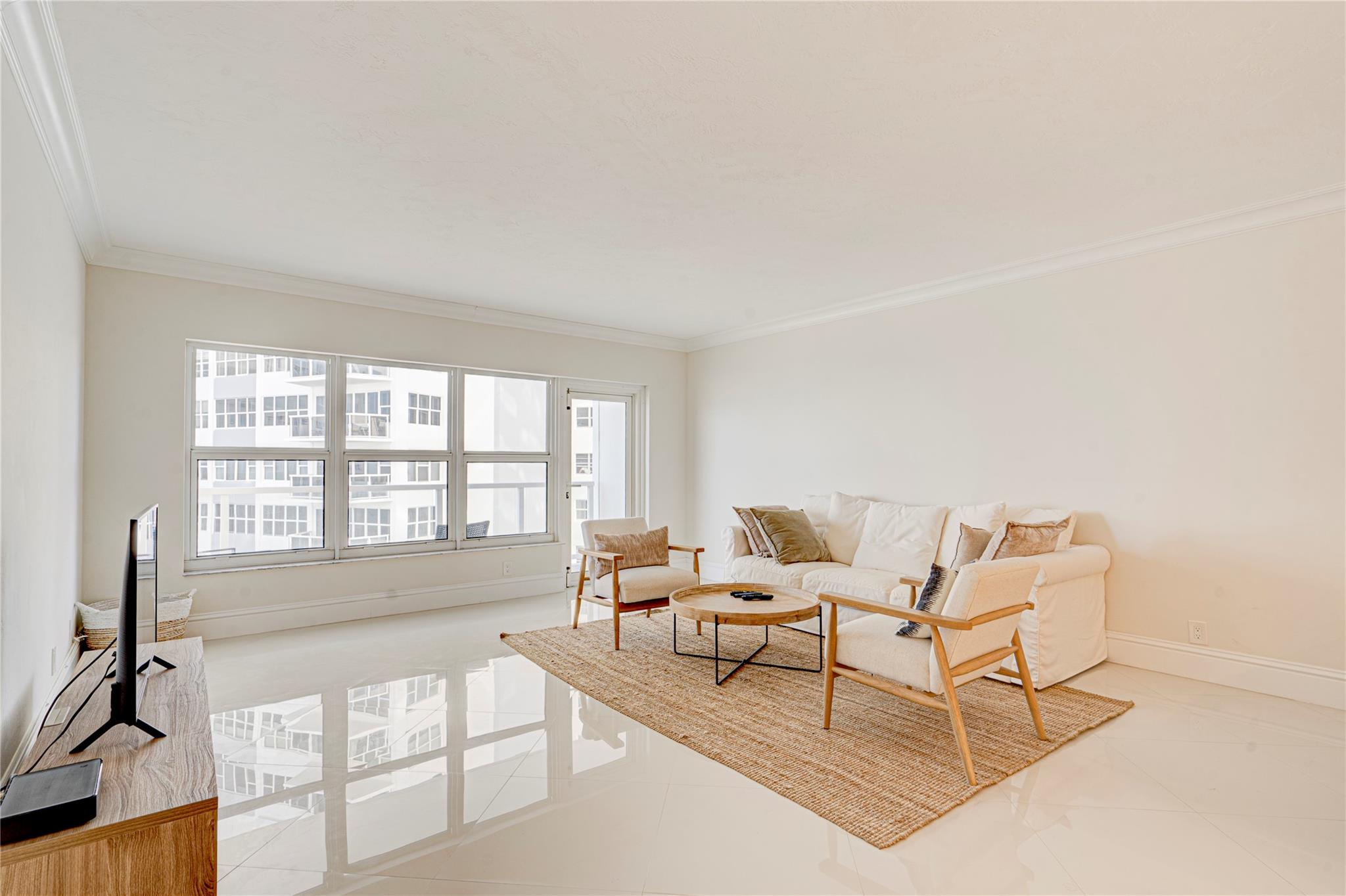 3750 Galt Ocean Dr 604