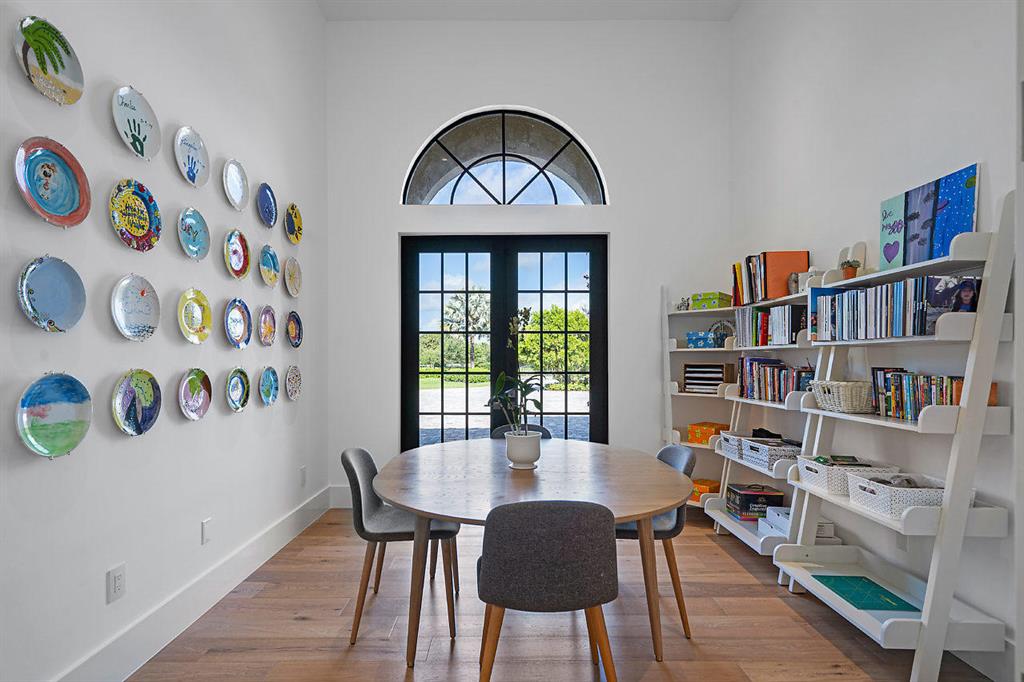 PALM BEACH POINT - Residential