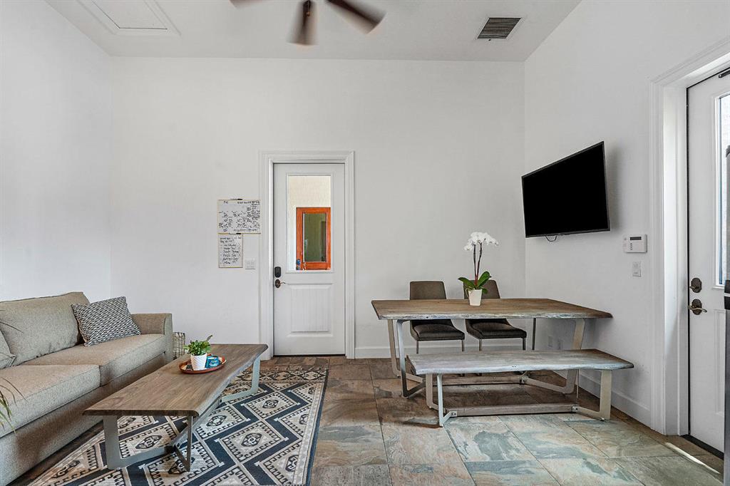 PALM BEACH POINT - Residential