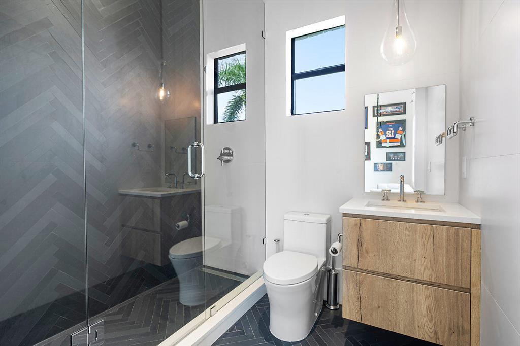 PALM BEACH POINT - Residential