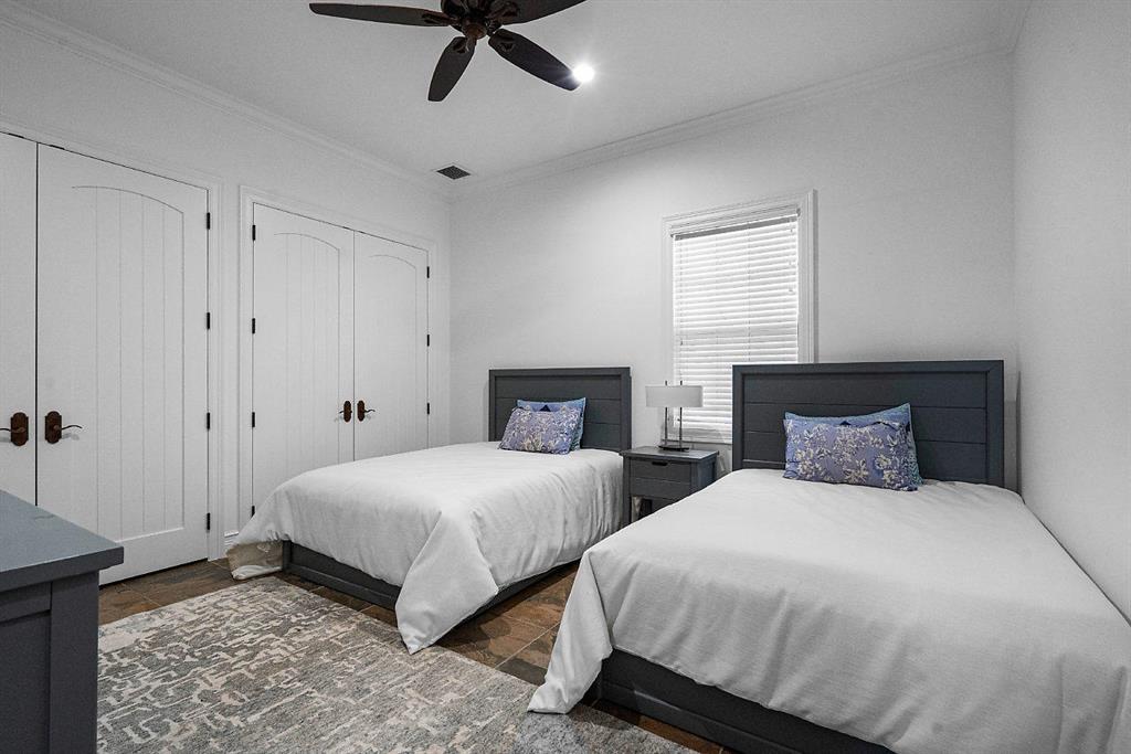 PALM BEACH POINT - Residential