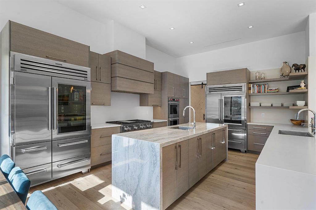 PALM BEACH POINT - Residential