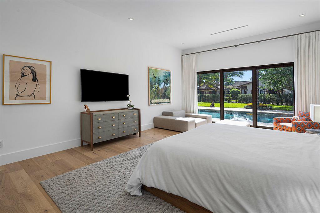 PALM BEACH POINT - Residential