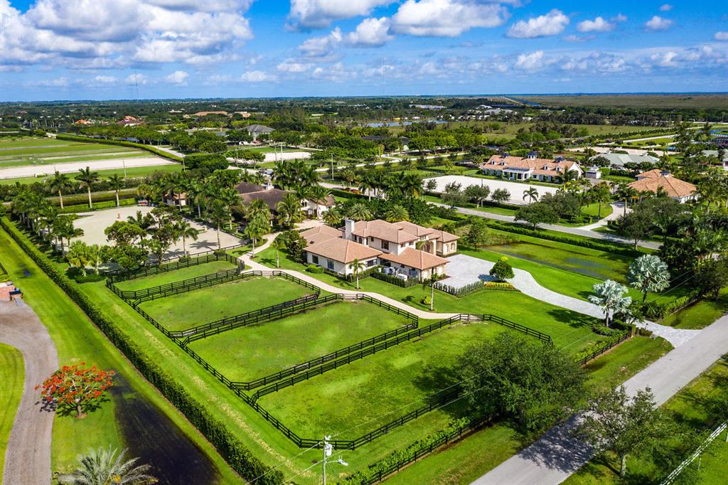 PALM BEACH POINT - Residential