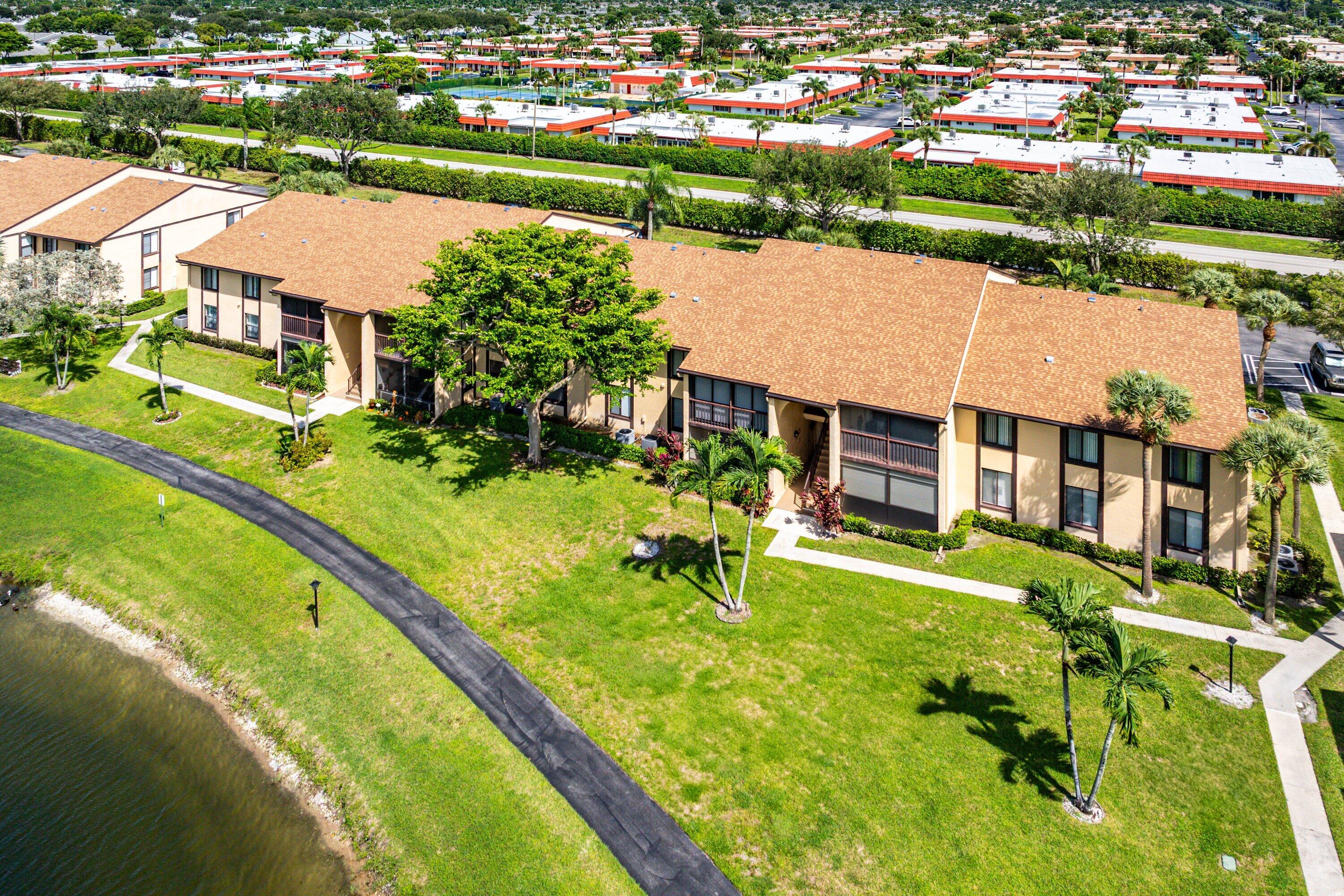 PINE RIDGE NORTH VILLAGE IV CONDO - Residential