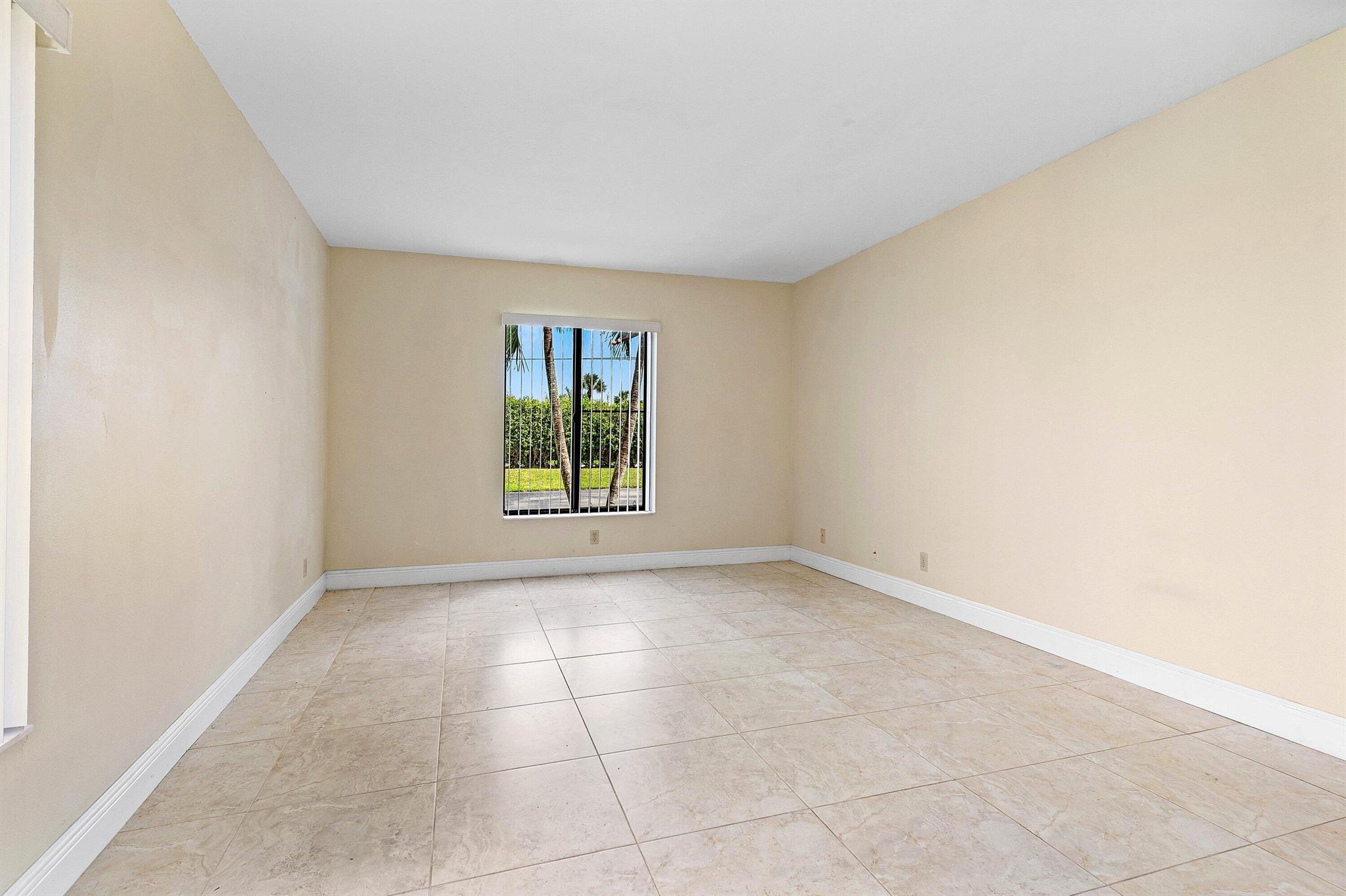 PINE RIDGE NORTH VILLAGE - Residential
