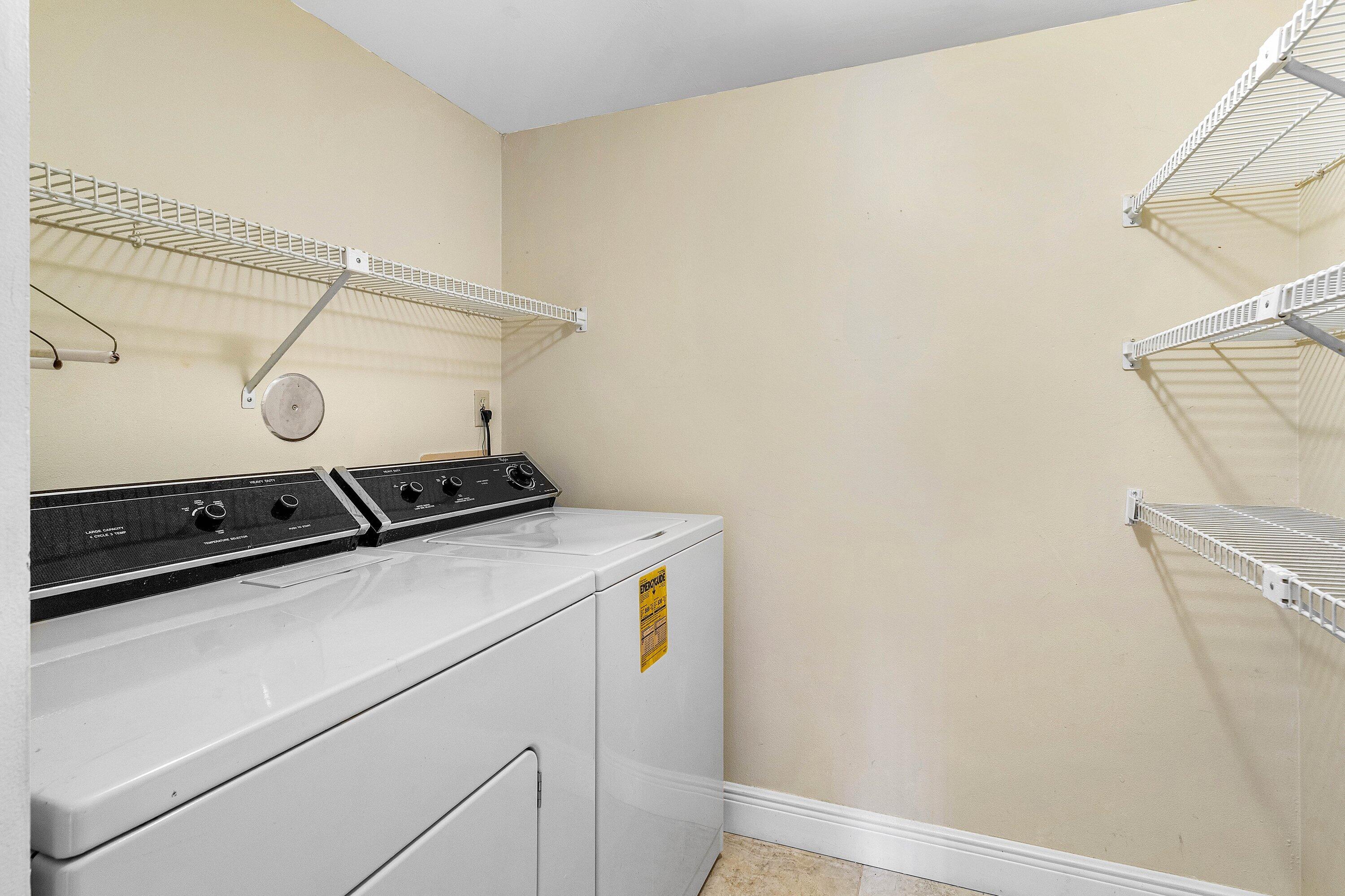 PINE RIDGE NORTH VILLAGE IV CONDO - Residential