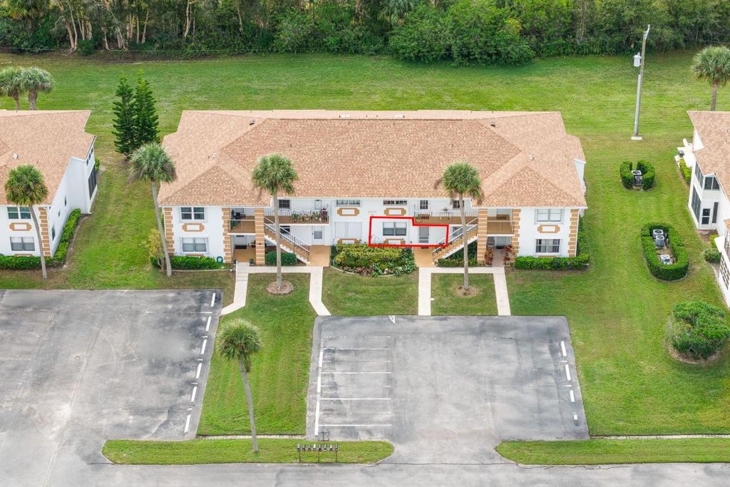 Photo of 1203 S Lakes End Drive #E-1, Fort Pierce, FL 34982 (MLS # R11137506)