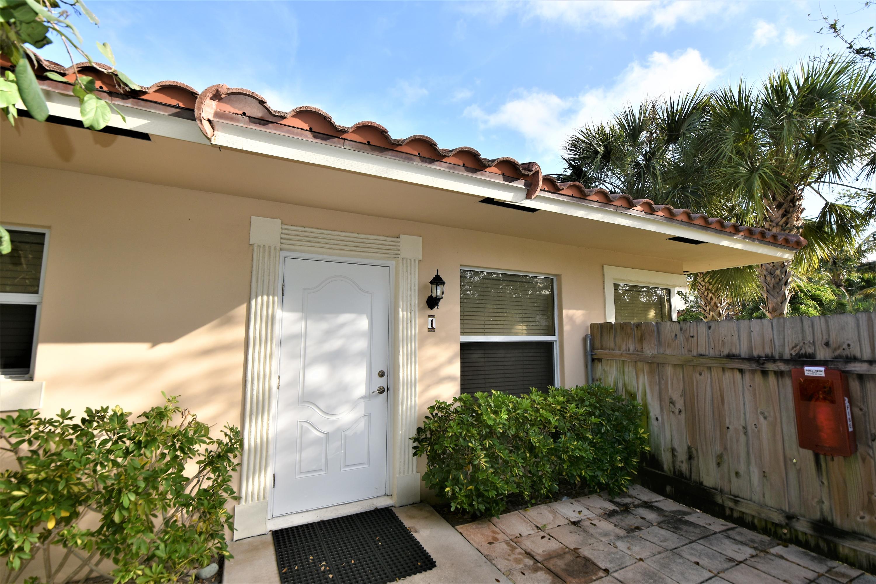 LAKE WORTH TOWN OF - Residential Income