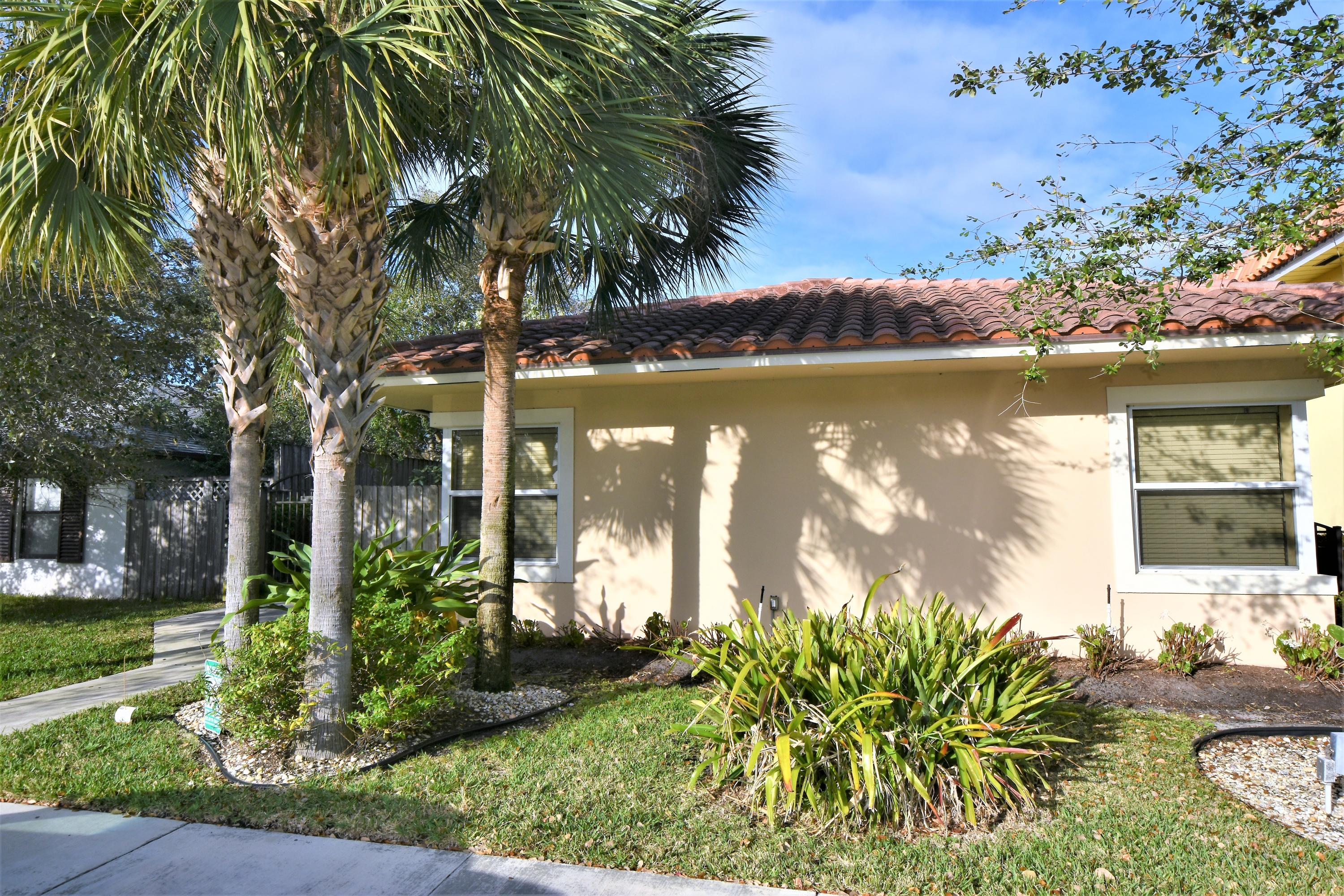 LAKE WORTH TOWN OF - Residential Income