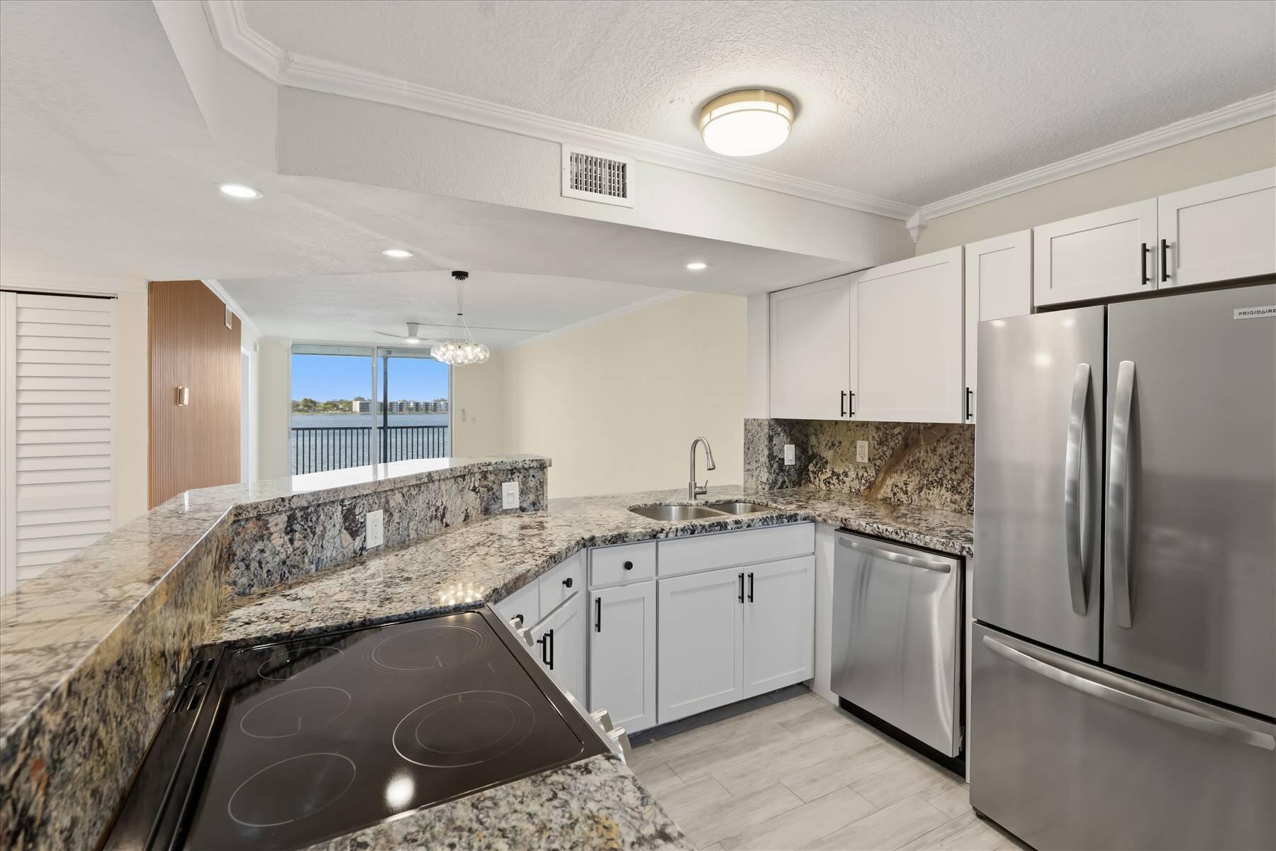 115 Lake Emerald Drive 304